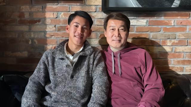 足球弟子谈申思：很严厉，抓细节抓的很深，也会给小球员送鞋中超中甲9 评07-19 23:13
