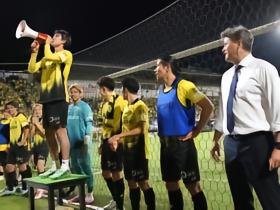 柏太阳神4-2神户，开球嘉宾成胜利女神