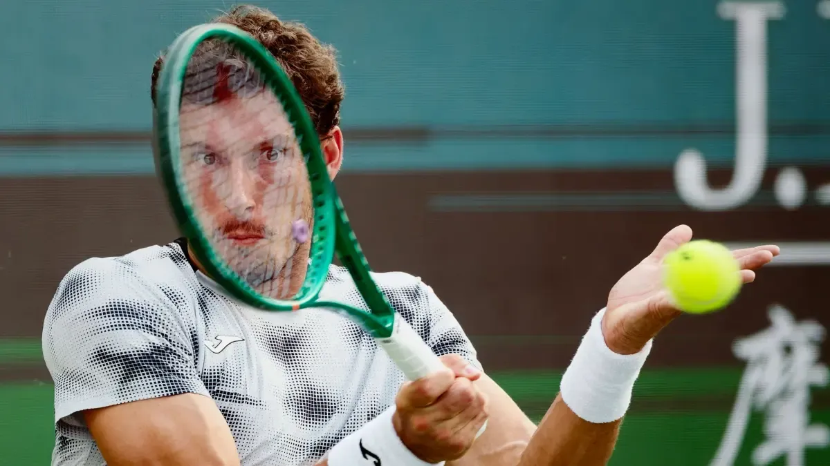 卡雷尼奥三盘淘汰塔比洛，上海大师赛次轮过关