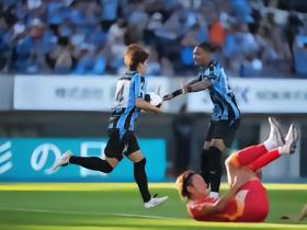 名古屋鲸鱼2-1川崎前锋，山岸祐也、藤井阳也破门
