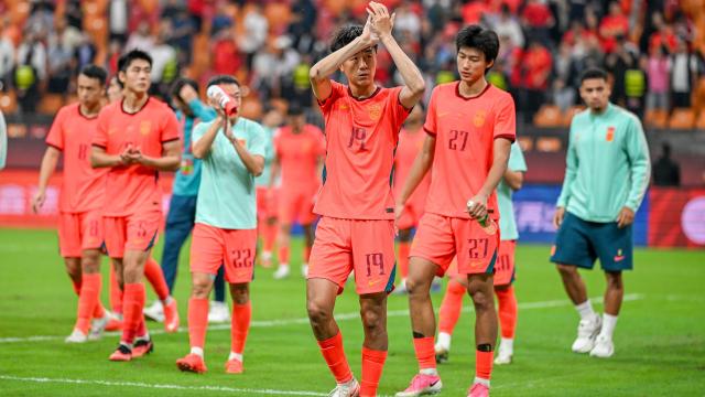 足球北青：国足暂无换帅打算；马来西亚、巴林有望成为热身赛对手中超五洲57 评10-12 11:37
