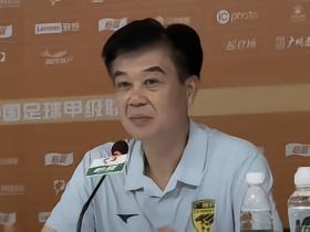 冯峰：冲超那刻终于出了口气，享受足球也要打好最后4轮