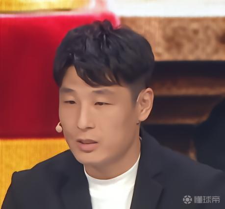 武磊：西班牙像严丝合缝运转的机器，首发和替补组成强大整体