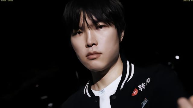 体坛Bin：最近状态不太好，和队伍沟通后暂离赛场休息调整体坛9 评07-21 17:46