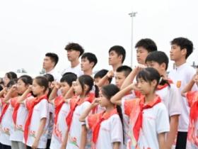 公益活动，铜梁白龙小学少先队员走进重庆铜梁龙开展研学实践