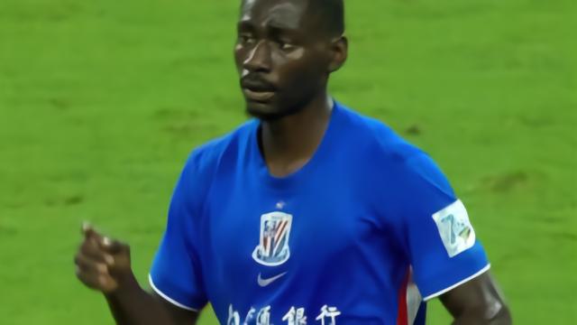 足球东体：申花这两天没给阿苏埃安排技战术训练，让他安心恢复中超3 评07-24 11:46