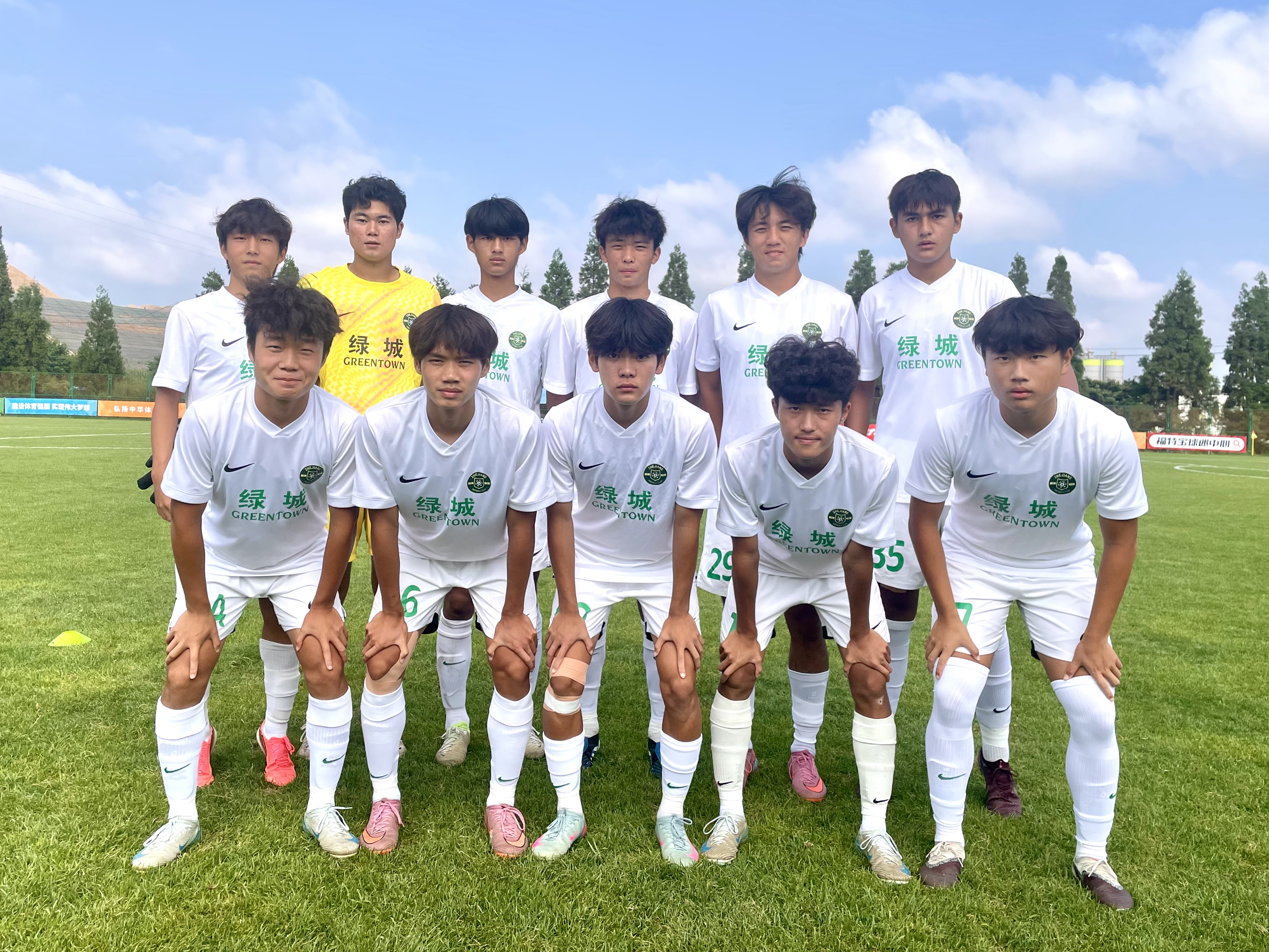 梯队战报：七宝中学U17队 2-2 浙江U17队...