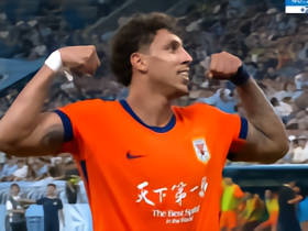 泰山2-1客胜新鹏城，克雷桑梅开二度，胡睿宝破门