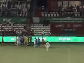 官方：海门珂缔缘程鑫因实施暴力行为，被停赛4场+罚款2万元