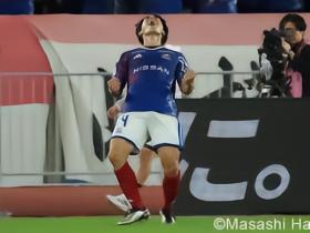 日媒：横滨FM2-1清水，知念庆制胜