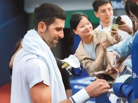 上海大师赛练习场成球迷热门打卡地