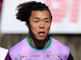 日媒：藤枝中场菊井悠介右肩脱臼，术后休4到5个月