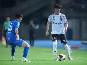 日媒：铃木枫客串边卫，盼东京德比证明自己