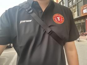 人到中年，快乐的事情越来越少，还