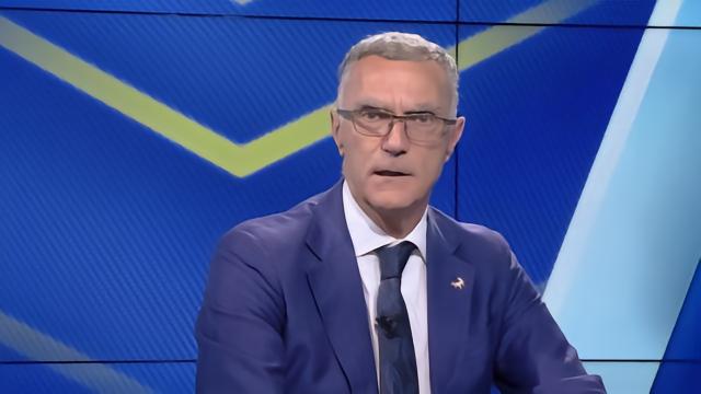 足球贝尔戈米：意大利试请瓜帅正确，曼奇尼、孔蒂、皮尔洛均优秀意甲五洲3 评07-25 11:27