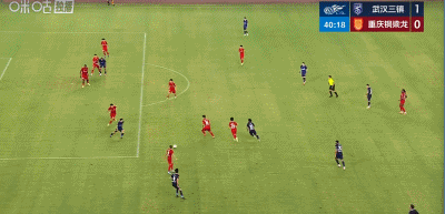 半场：三镇1-0铜梁龙，绍尔头球破门，卡迪斯、肯帕努中框