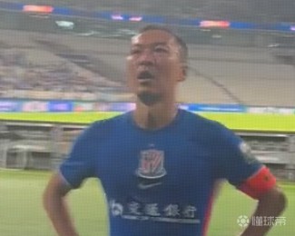 新民体育：申花表现最好的还是36岁的吴曦，年轻人能否接棒？