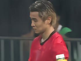 半场：成都0-0三镇，李昂任意球中框，韦世豪假摔染黄