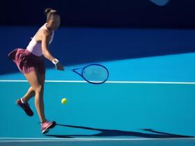 资格赛首轮不敌塔拉鲁迪，郑钦文无缘WTA1000多伦多站正赛