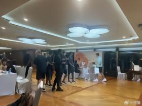 记者：明日之星组委会组织浦江游，中国U17放弃活动继续训练
