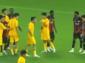 半场战报：U17国少机会寥寥0-1勒沃库森U17，穆罕默迪破门