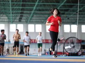 吴艳妮：目标是进入奥运会前八，也想突破亚洲纪录