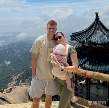 https://bdimg7.qunliao.info/fastdfs8/M00/EE/DF/rBXRDGp2ATKAVnZdAACW-i30gcc892.jpg?watermark/1/image/aHR0cHM6Ly9pbWcxLmRvbmdxaXVkaS5jb20vZmFzdGRmczIvTTAwLzJBL0UyLzU5eC0vLS8tL0NoT3FNMW9TLWVXQVBEcTNBQUJBNVVnckJUODE0Mi5wbmc=/dissolve/100/dx/10/dy/10