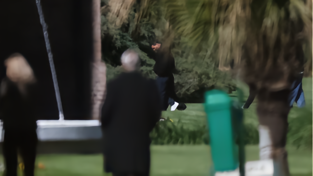 足球阿媒：梅西父亲的守灵仪式结束，梅西和亲人完成最后的告别五洲149 评08-09 23:41